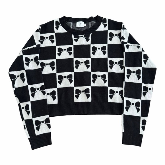 Anthropologie Sweaters - Anthropologie Luna Ivy Black and White Bow Pattern Sweater